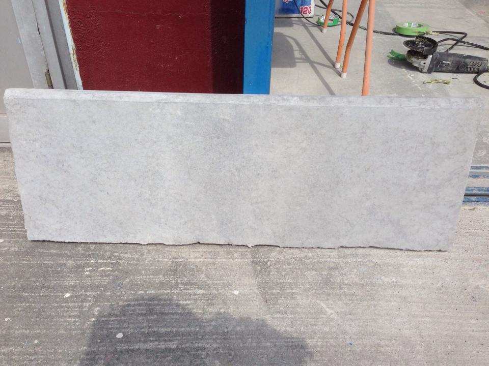 コンクリートのひび割れ コンクリートのひび割れ