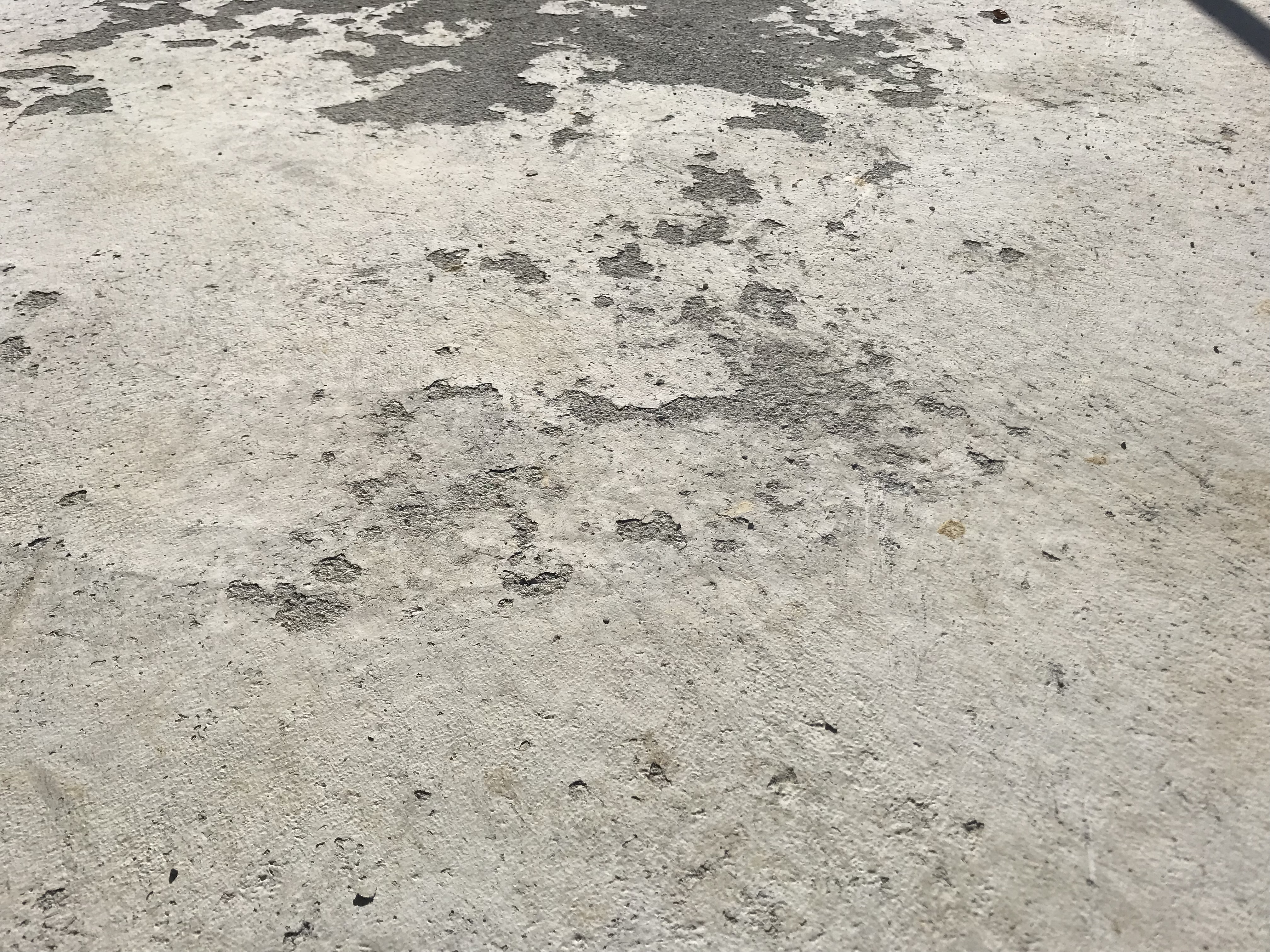g g